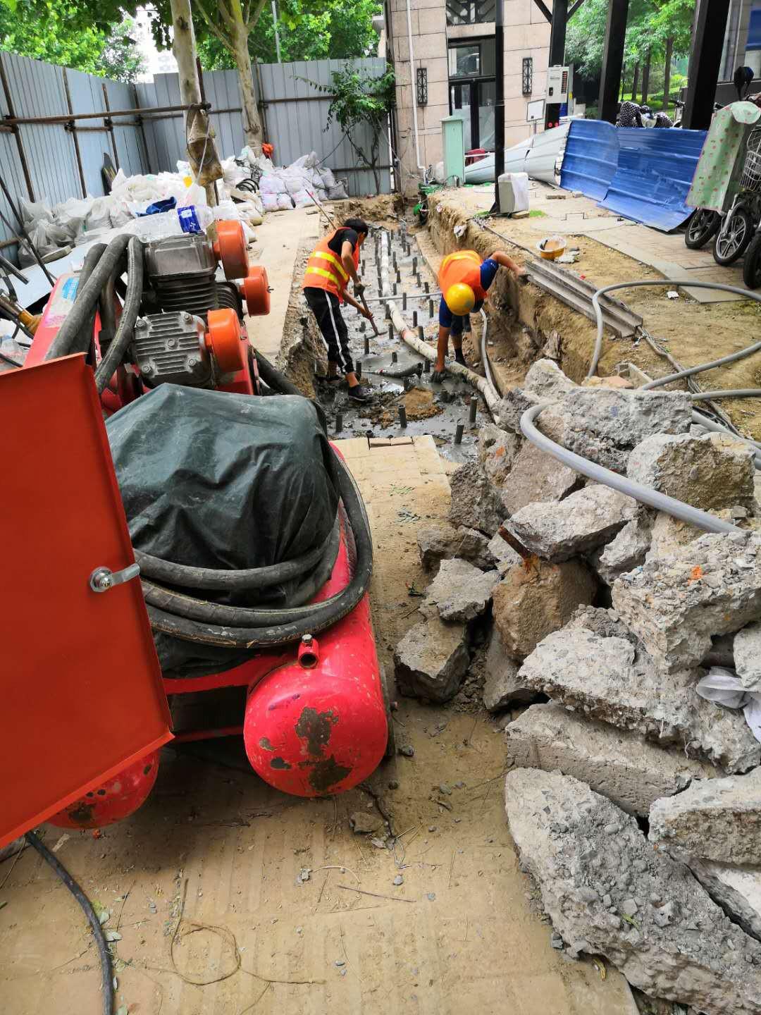苍溪地基加固解决房子的地基下沉问题